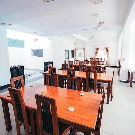 Sun Ray Rest House Passikudah Exterior foto